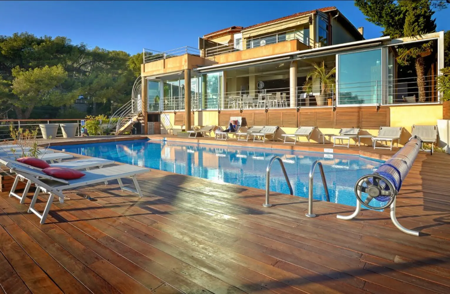 Best Western Plus Hôtel La Rade - Cassis (Bouches-du-Rhône)