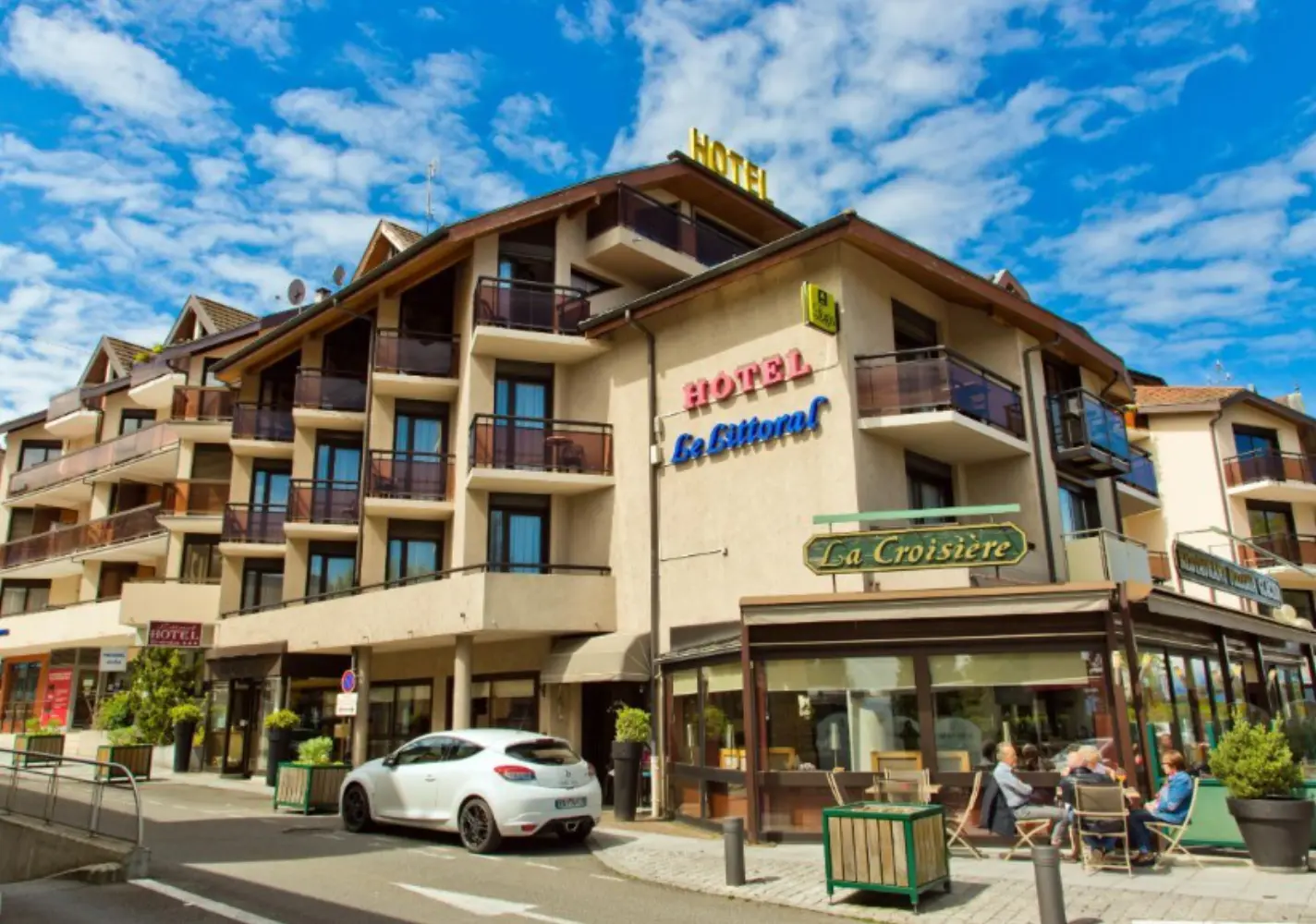 Hôtel Le Littoral - Évian-les-Bains (Haute-Savoie)