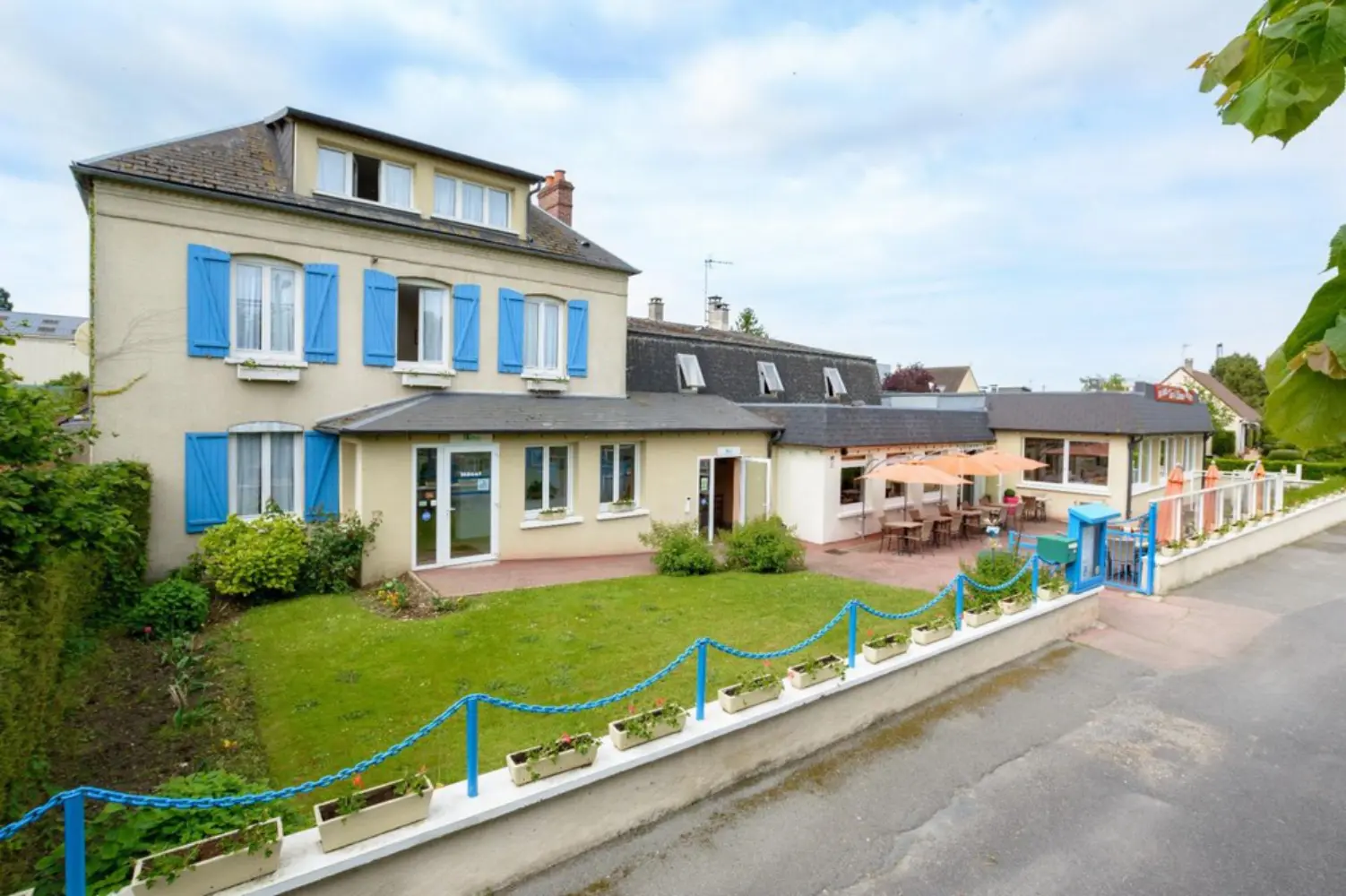 Hôtel Restaurant des 4 Ecluses - Gaillon (Eure)