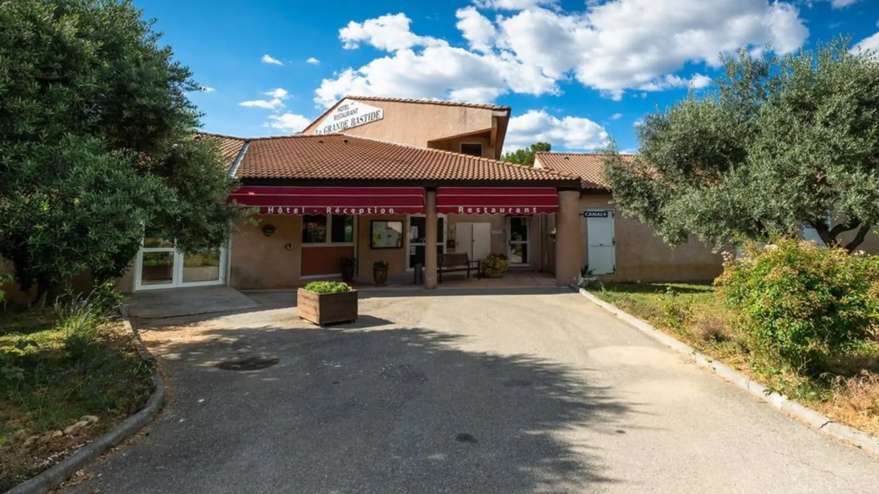 La Grande Bastide - Oraison (Alpes-de-Haute-Provence)