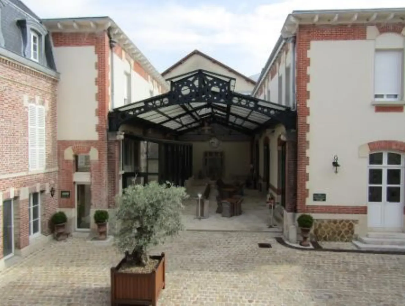 Villa Bissinger Ecole Des Vins De Champagne - Ay (null)