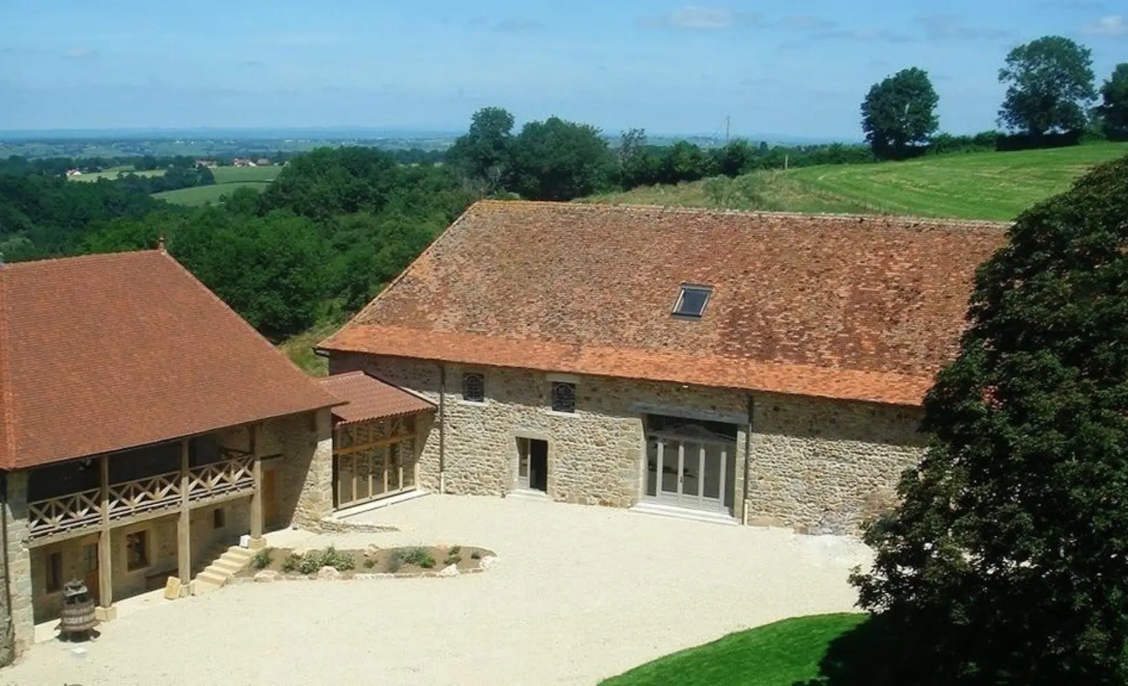 Domaine de Noyer - Saint-Christophe-en-Brionnais (Saône-et-Loire)