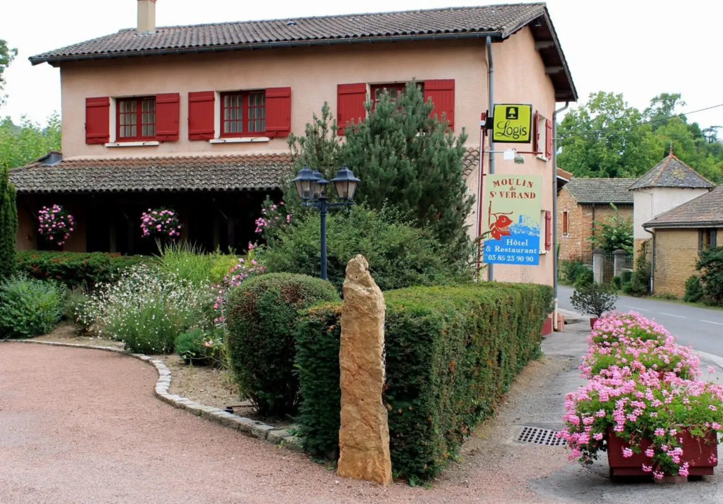 Moulin de St Vérand - Saint-Verrand (Saône-et-Loire)