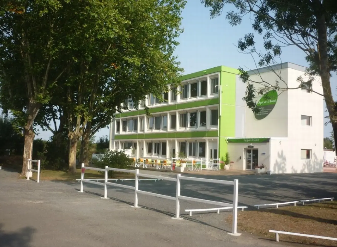 West Appart'hôtel - Bessines (Deux-Sèvres)