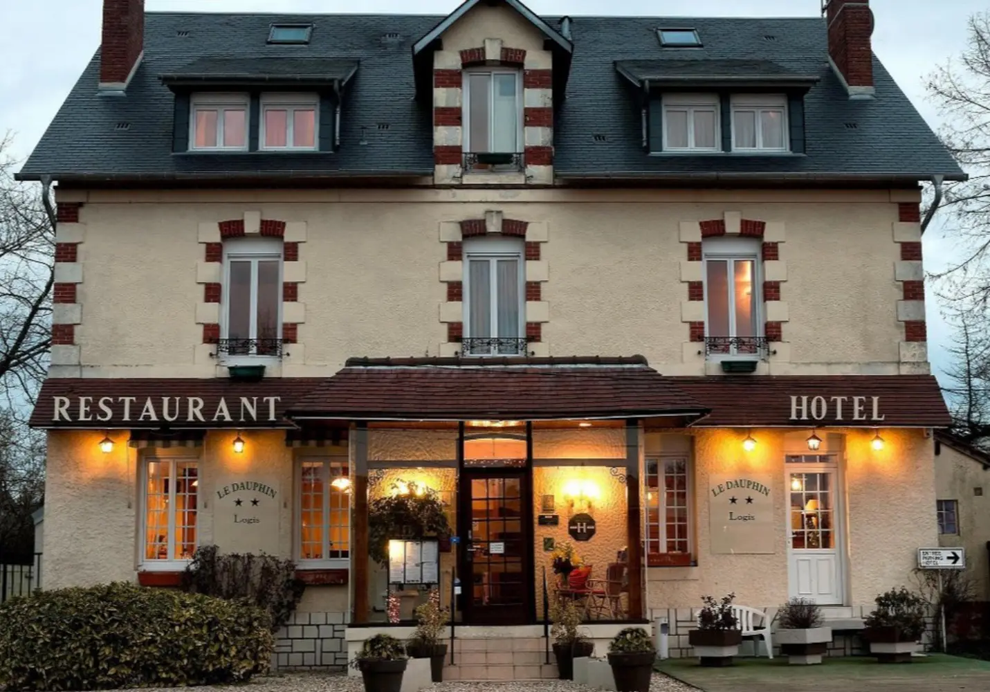 Le Dauphin - Salbris (Loir-et-Cher)