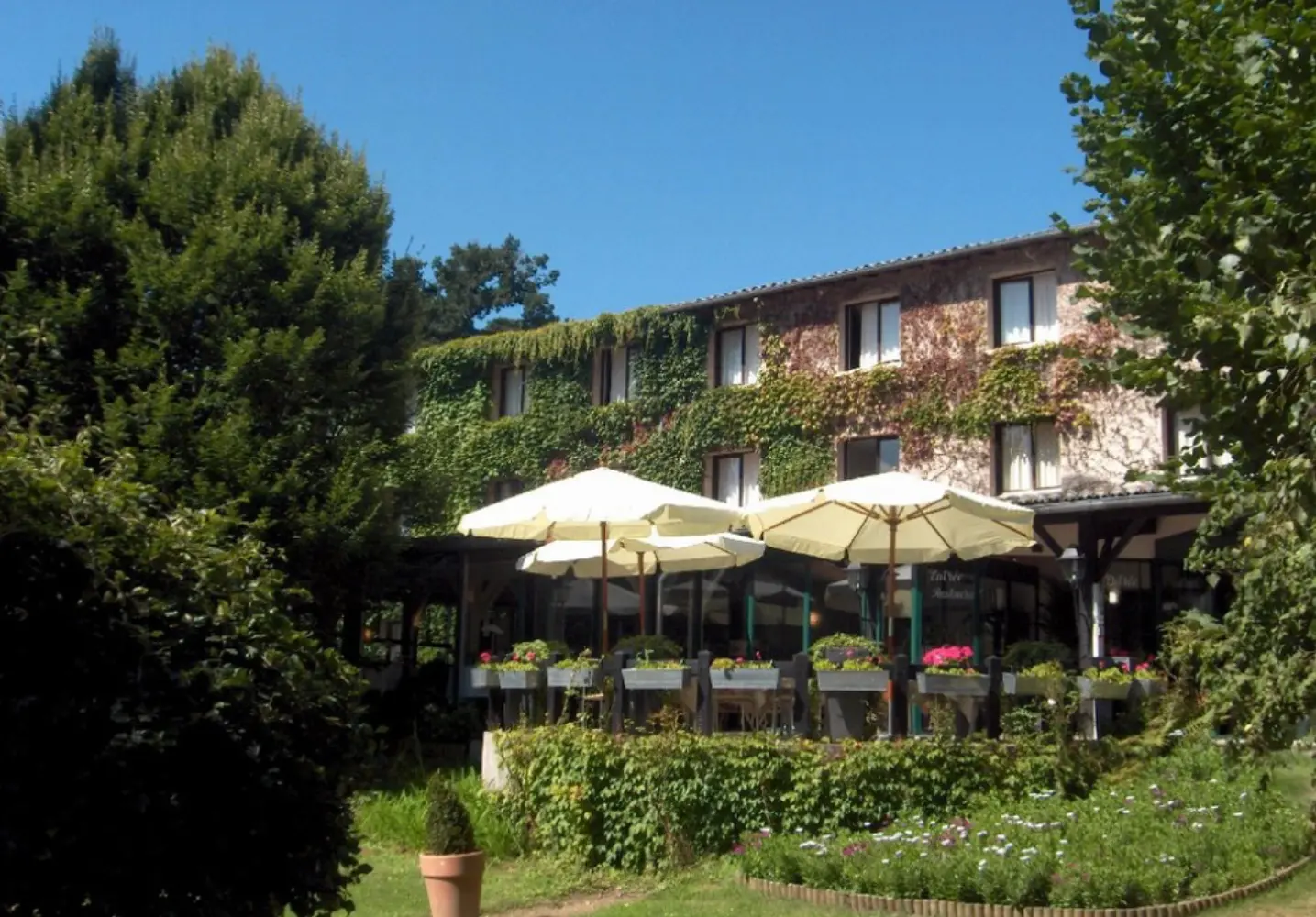 Relais de Comodoliac - Saint-Junien (Haute-Vienne)