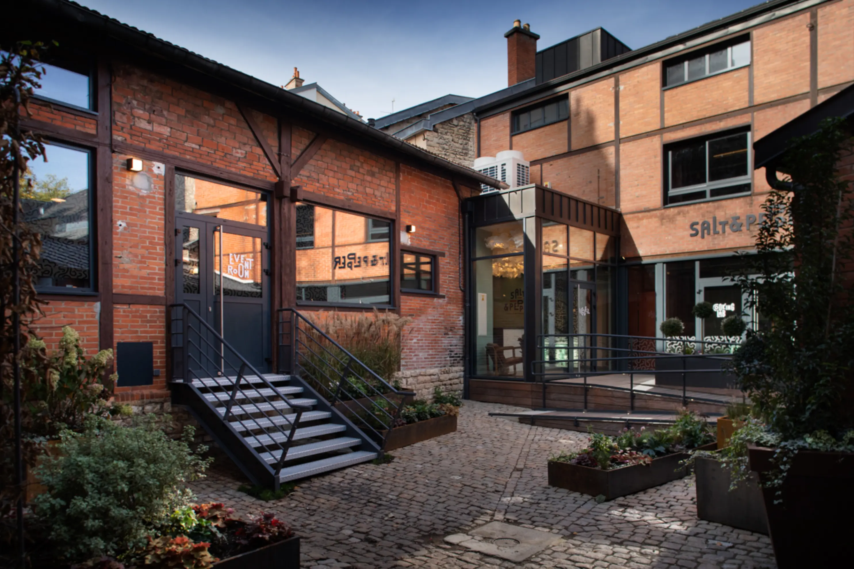 Salt and Pepper - Dijon (Côte-d'Or)