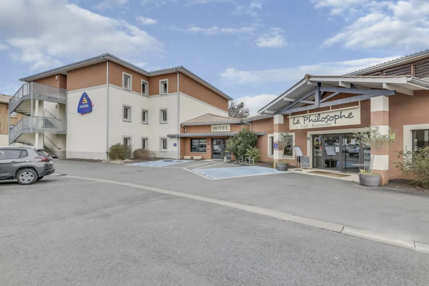 Hôtel Akena Bordeaux La Brède - La Brède (Gironde)