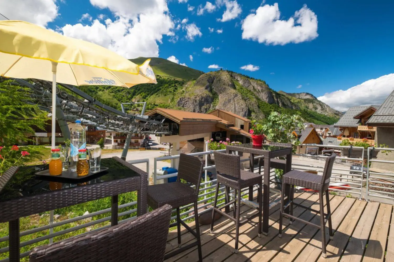 Hôtel-Restaurant Les Essarts - Valloire (Savoie)