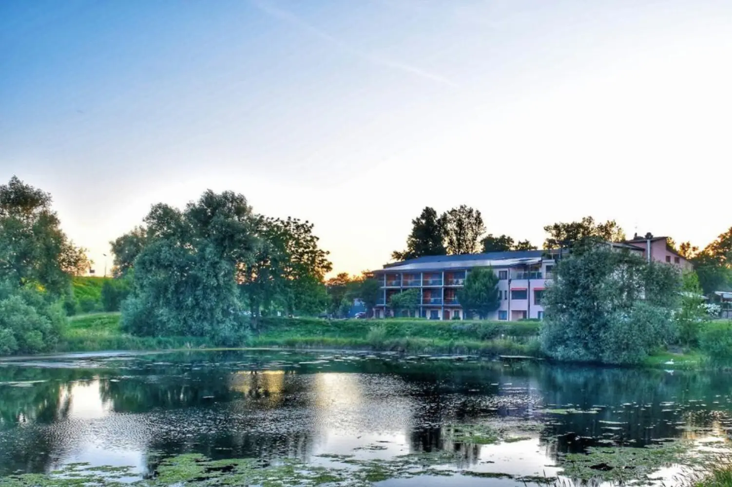 Hôtel Le Caballin - Vogelgrun (Haut-Rhin)