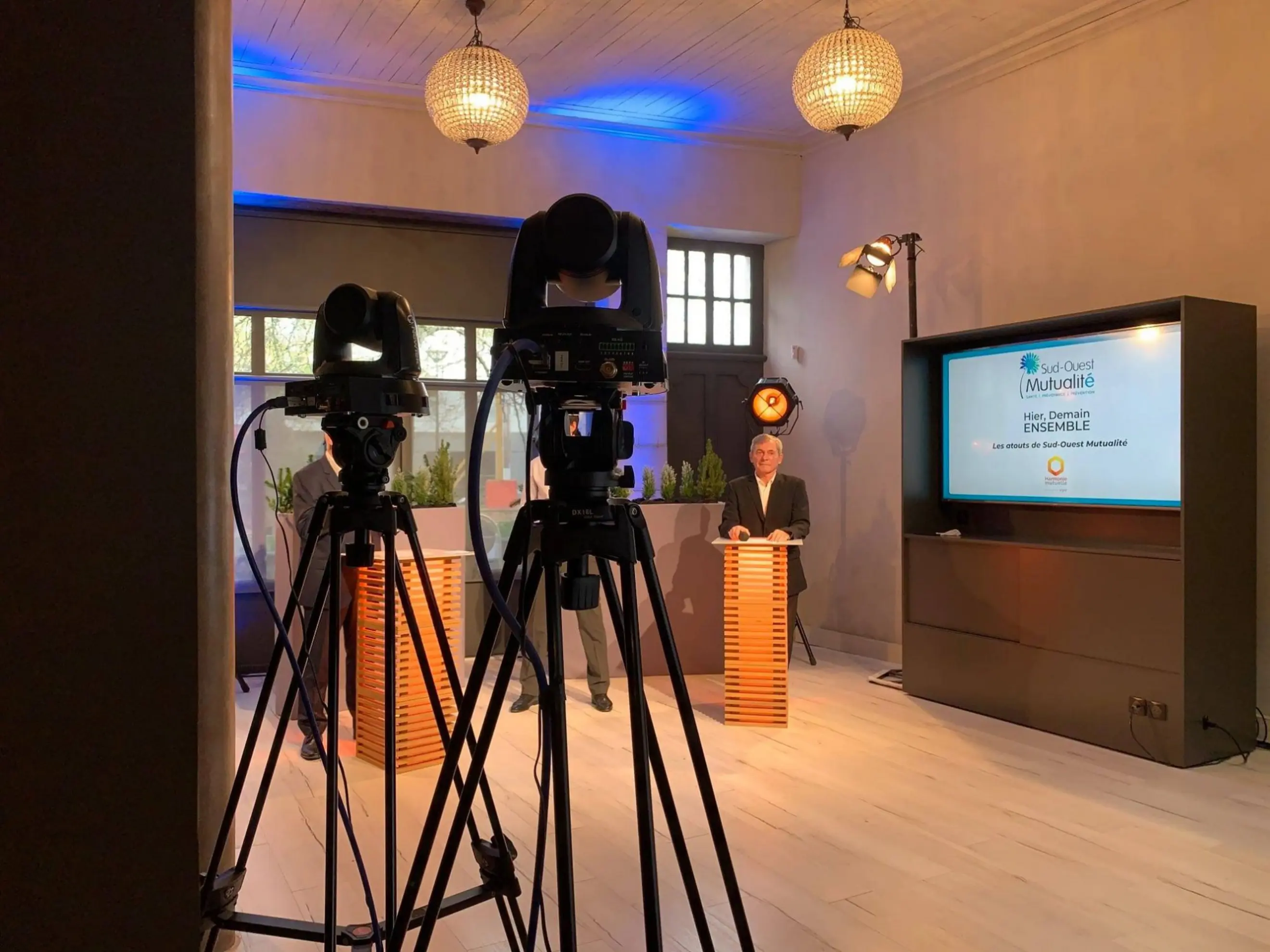 Avant Scène - MORLAÀS (Pyrénées-Atlantiques)