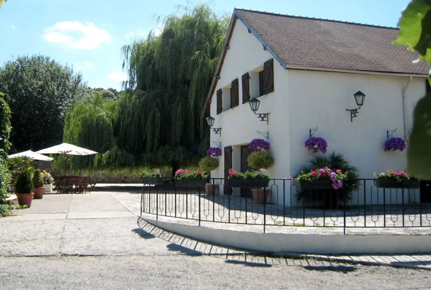 La Ferme aux Saules - Menucourt (Val-d'Oise)