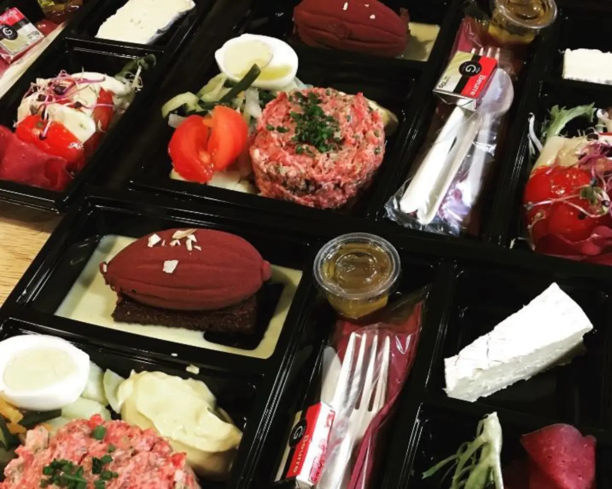 Le Rouget Noir - SAINT QUENTIN (Aisne)