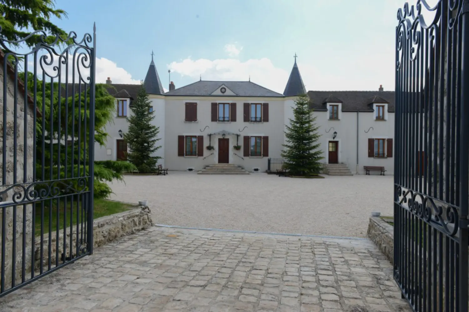 La Ferme Saint Pierre - Gironville (Seine-et-Marne)