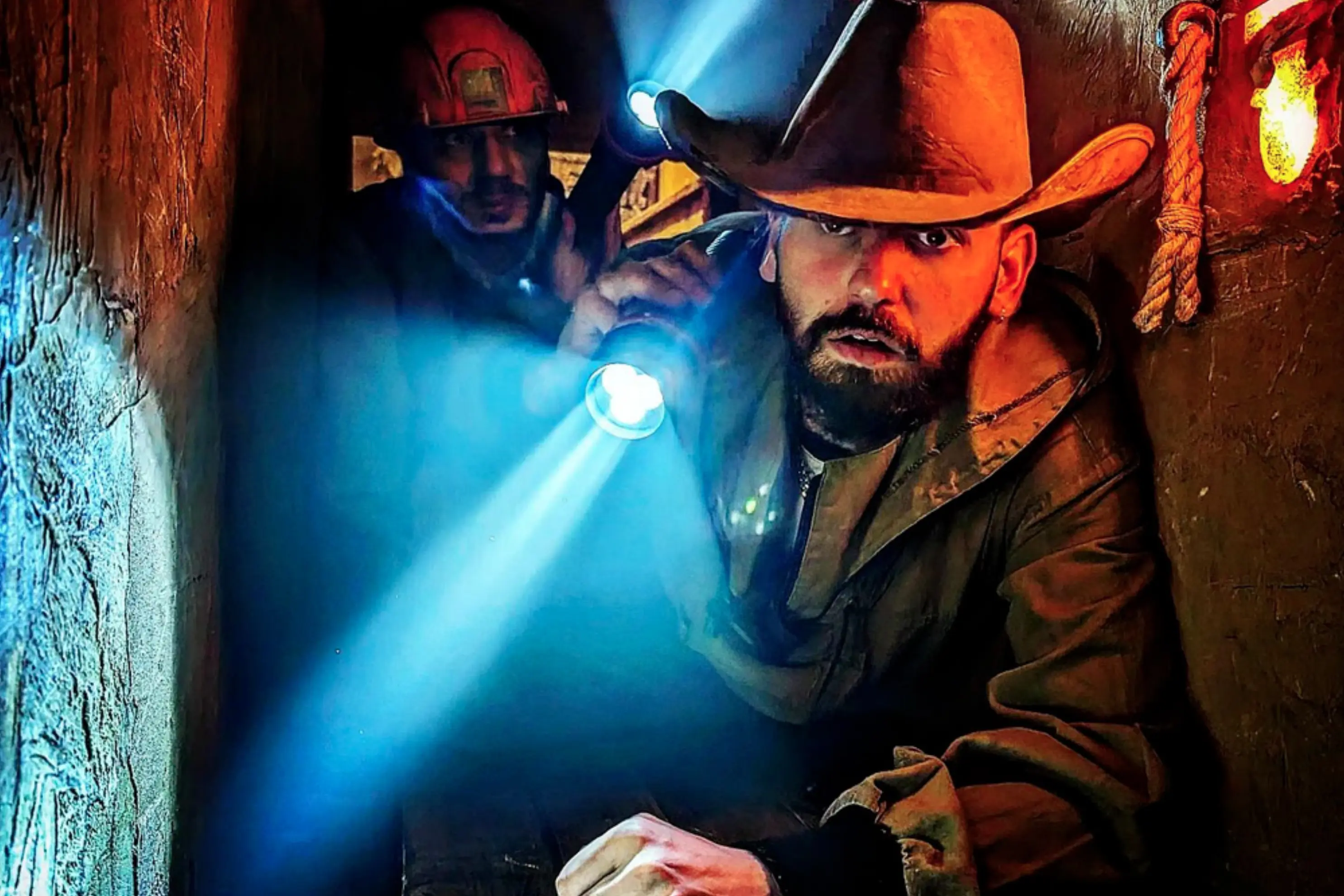 One Hour - PARIS (Paris)