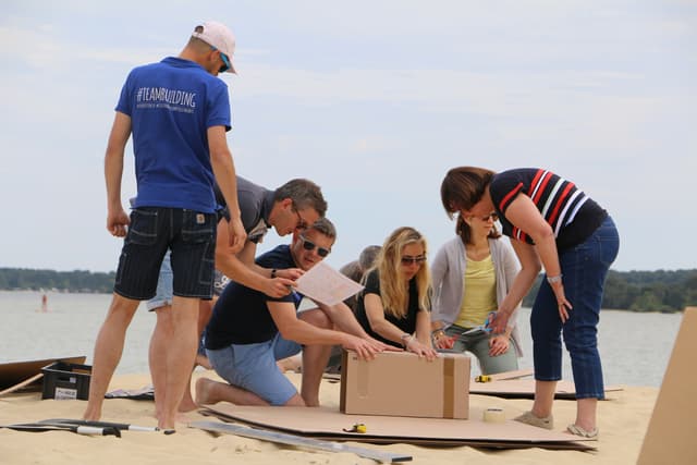 La régate en carton - LA FARLEDE (83)