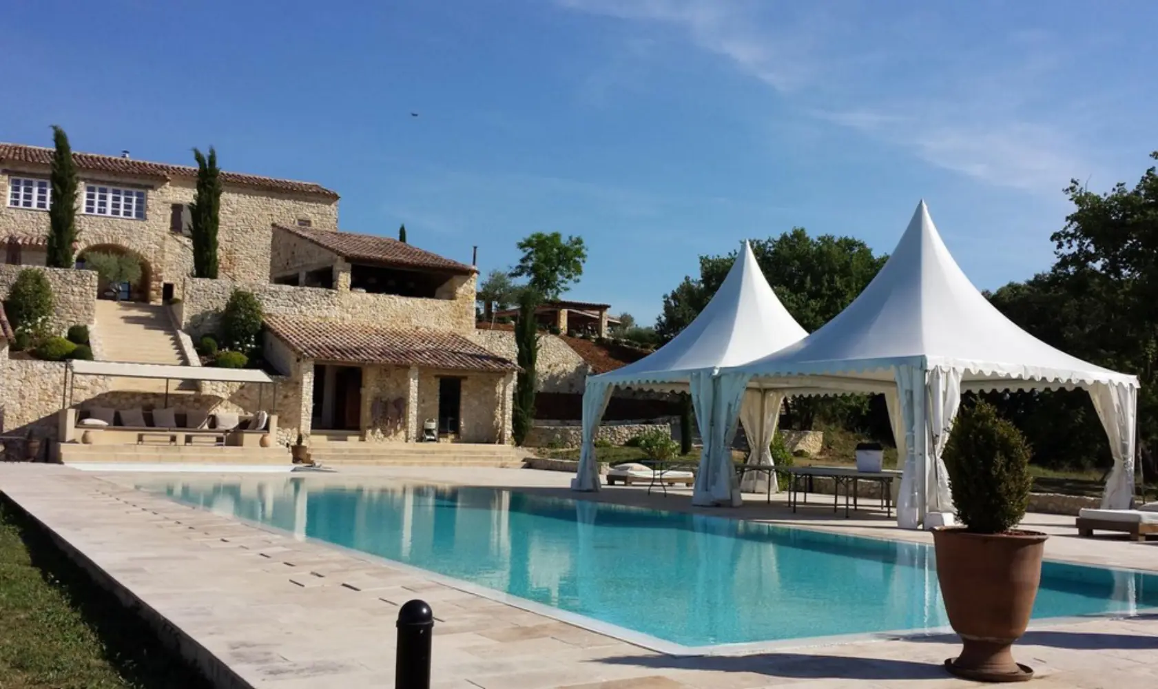 Sud Chapiteau - AIGALIERS (Gard)