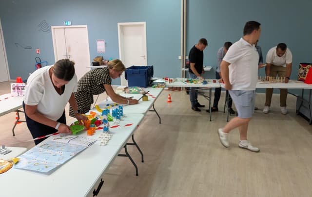 Chain Reaction - BOULOGNE-BILLANCOURT (Hauts-de-Seine)