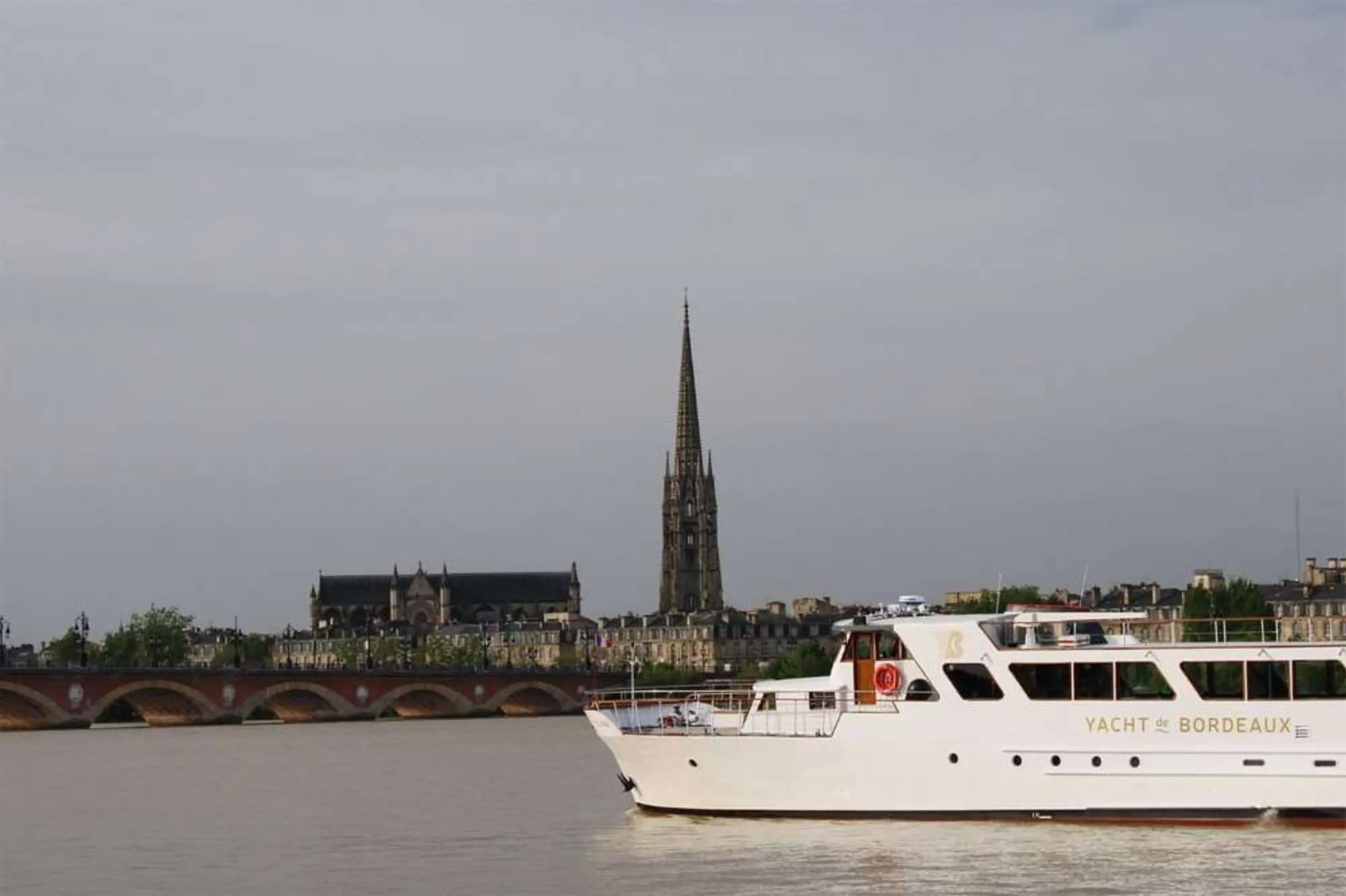 Yacht de Bordeaux - BORDEAUX (Gironde)