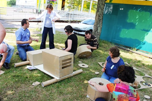 Build and Race - PARIS (Paris)