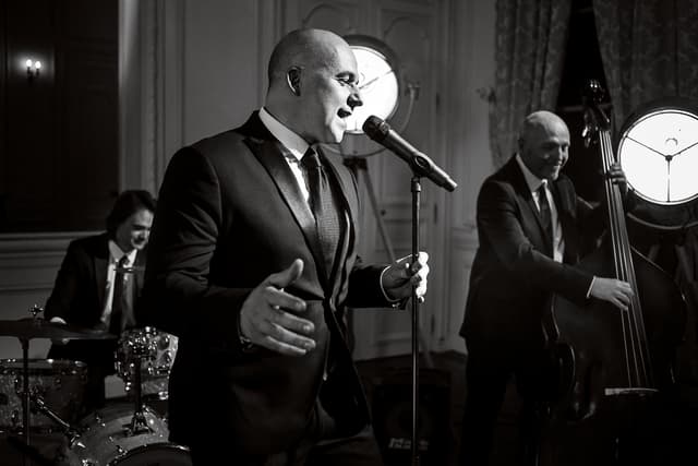 Animation Musicale en LIVE - PARIS (75)