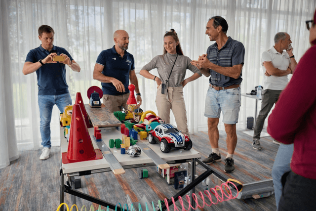 Réaction en chaine - PARIS (75)