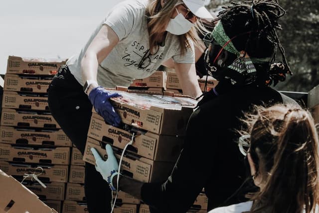 Chain reaction - Valbonne (O6)