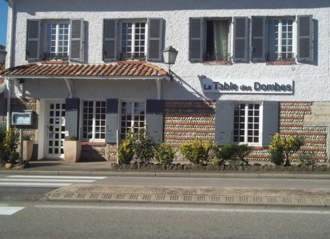 La Table des Dombes - LES ECHETS (null)