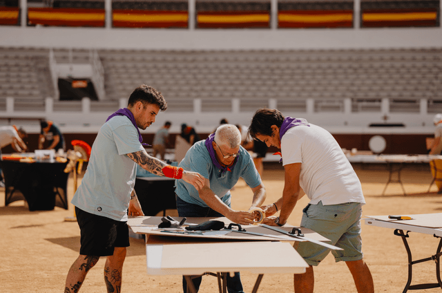 Spartacus - Char en carton - PARIS (75)