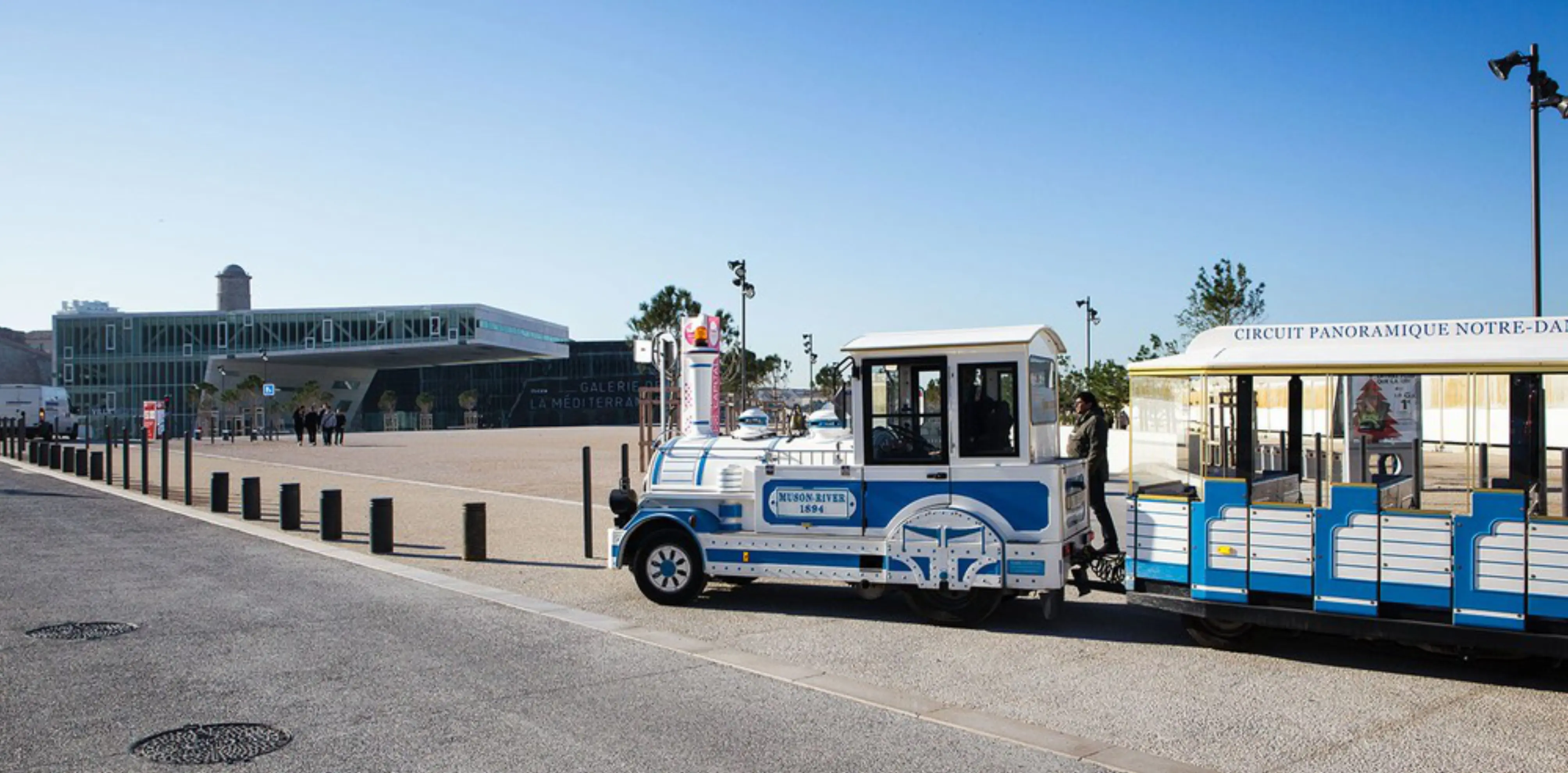Petit Train de Marseille - MARSEILLE (Bouches-du-Rhône)