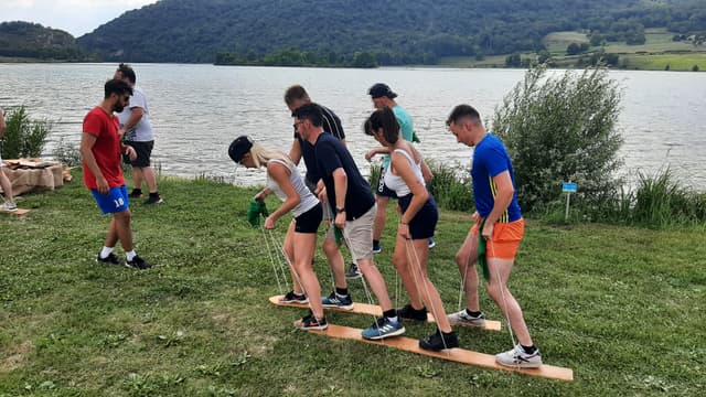 Totem Odyssée - SAINT-VULBAS (01)