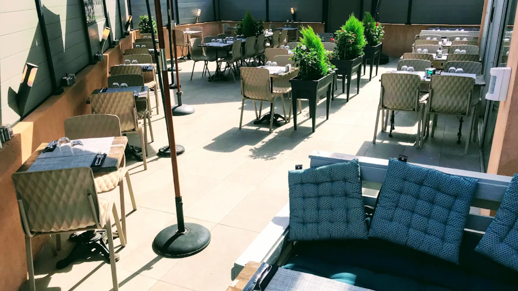 CM Signature - LE LUC (Var)