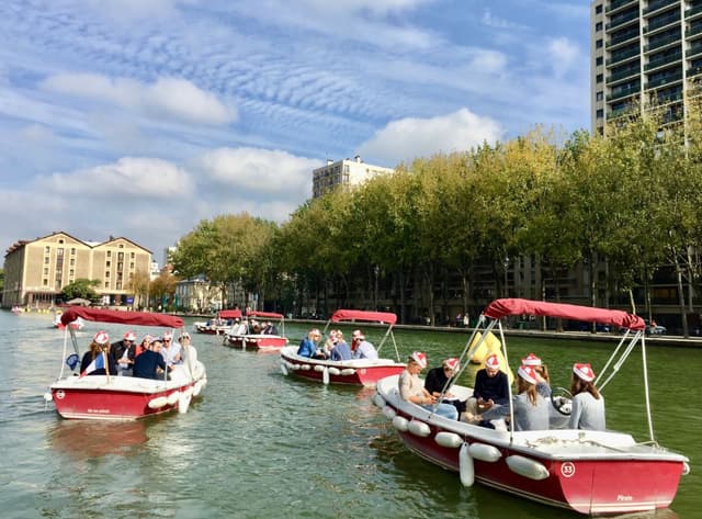 Chasse au trésor en bateau électrique sans permis - PARIS (75)