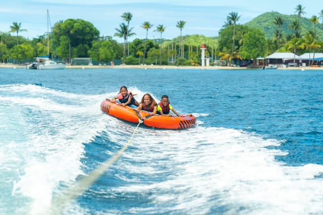 Bouée tractée - SAINTE-ANNE (97)