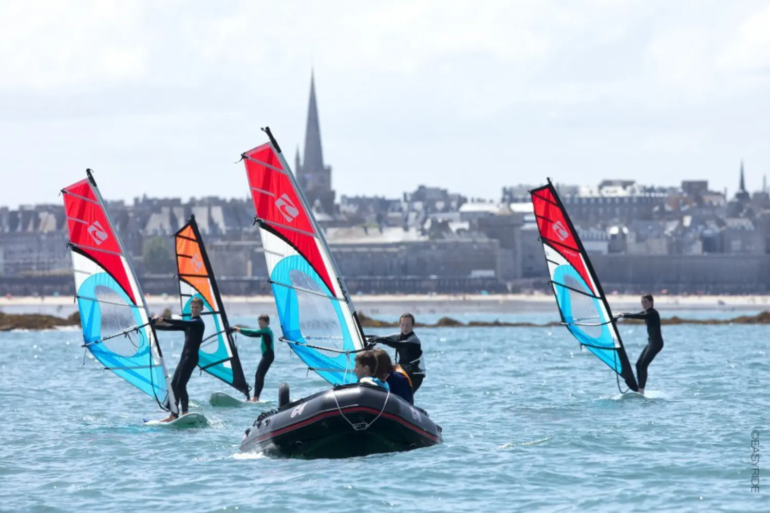 Surf School - SAINT-MALO (Ille-et-Vilaine)
