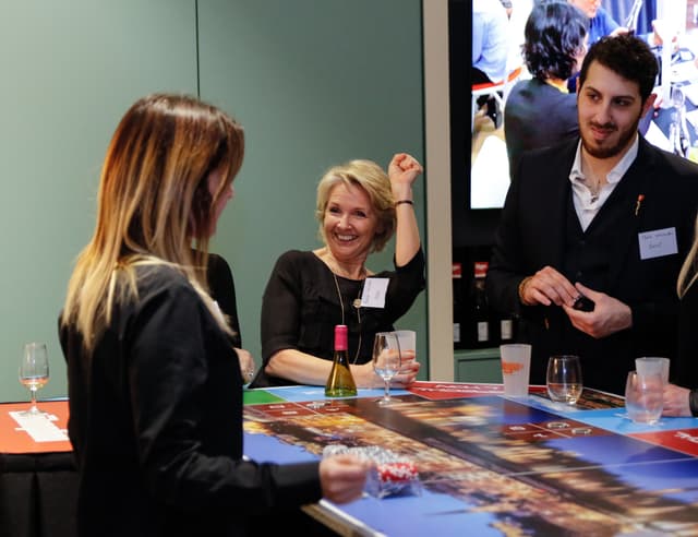 Table de jeu thématique en équipe - Neyron (Ain)