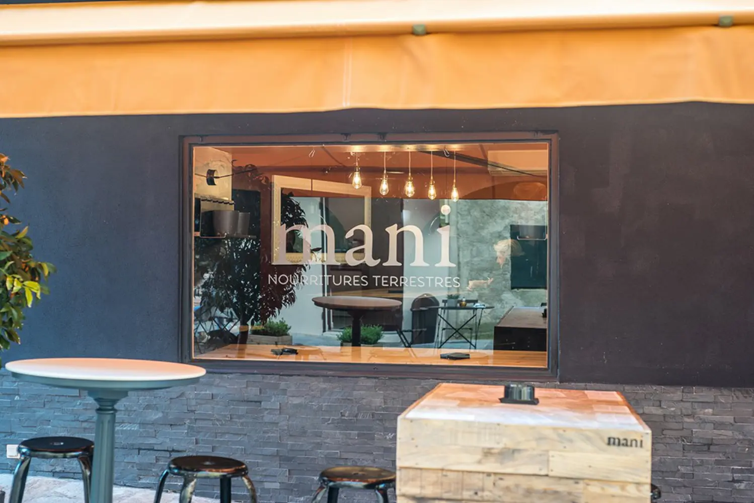 Restaurant Mani - AJACCIO (Corse 2A-2B)