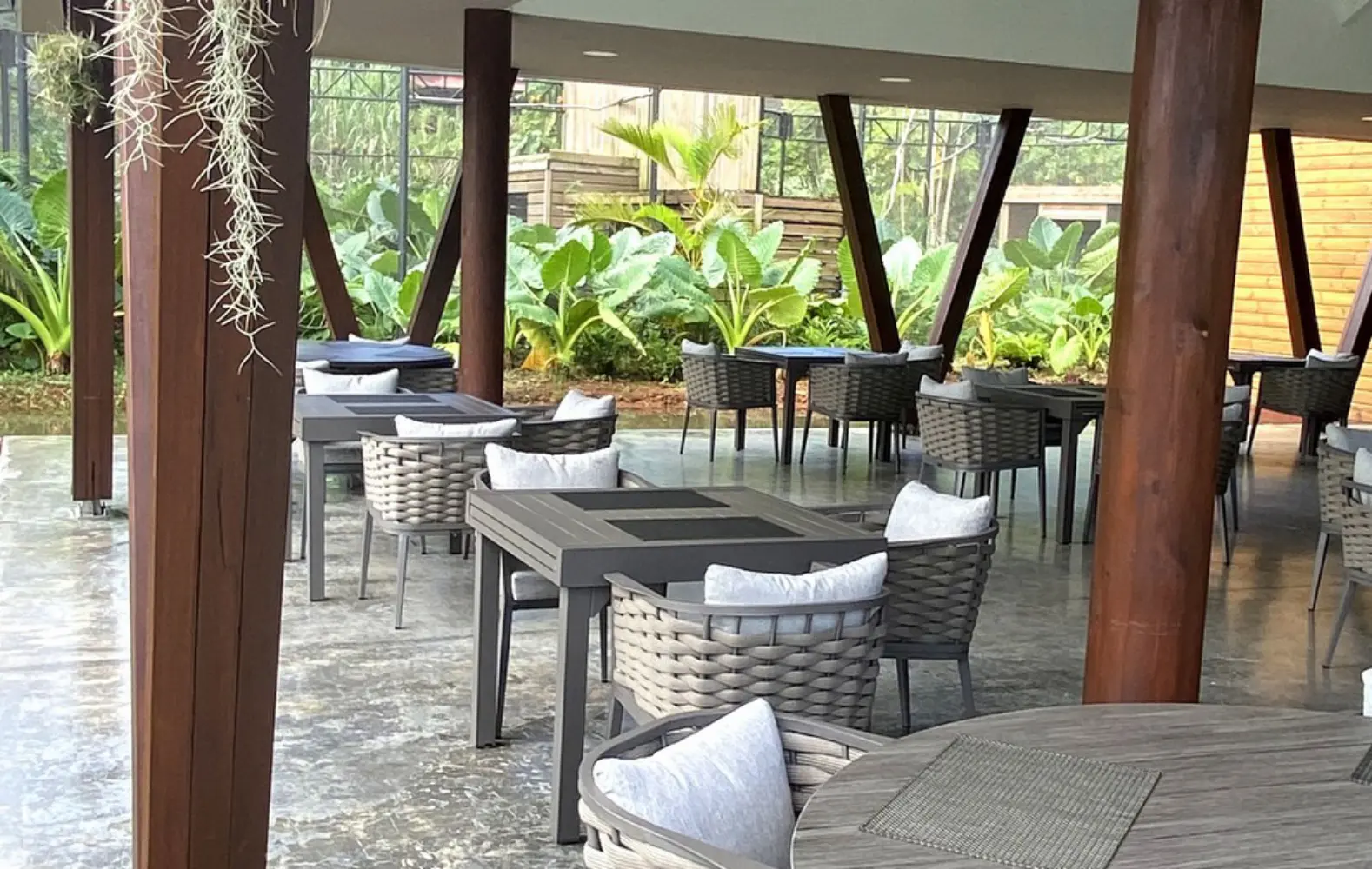 La Badiane - PETIT-BOURG (Guadeloupe)