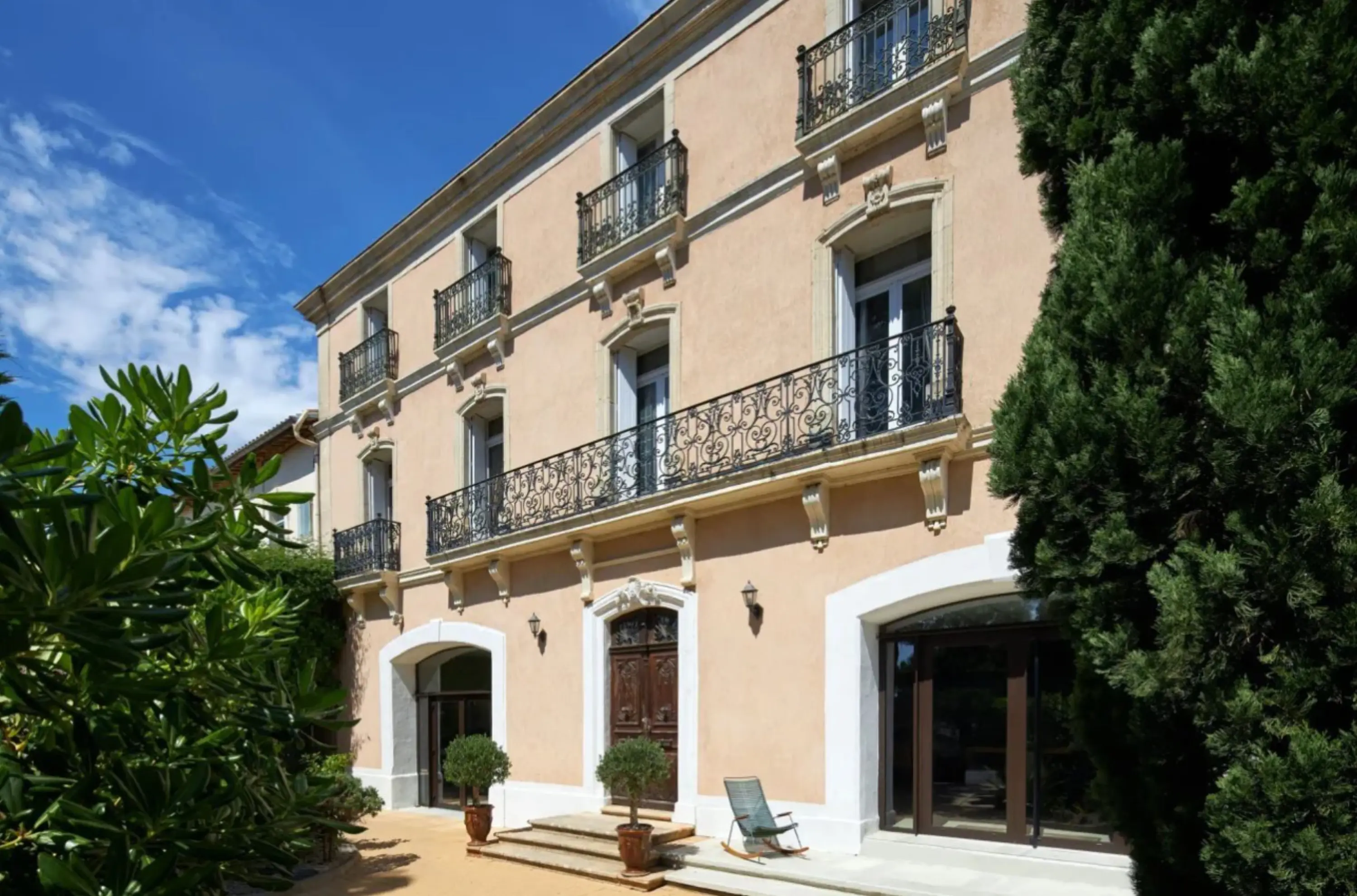 Hôtel Saint-Alban - NÉZIGNAN-L'ÉVÊQUE (Hérault)