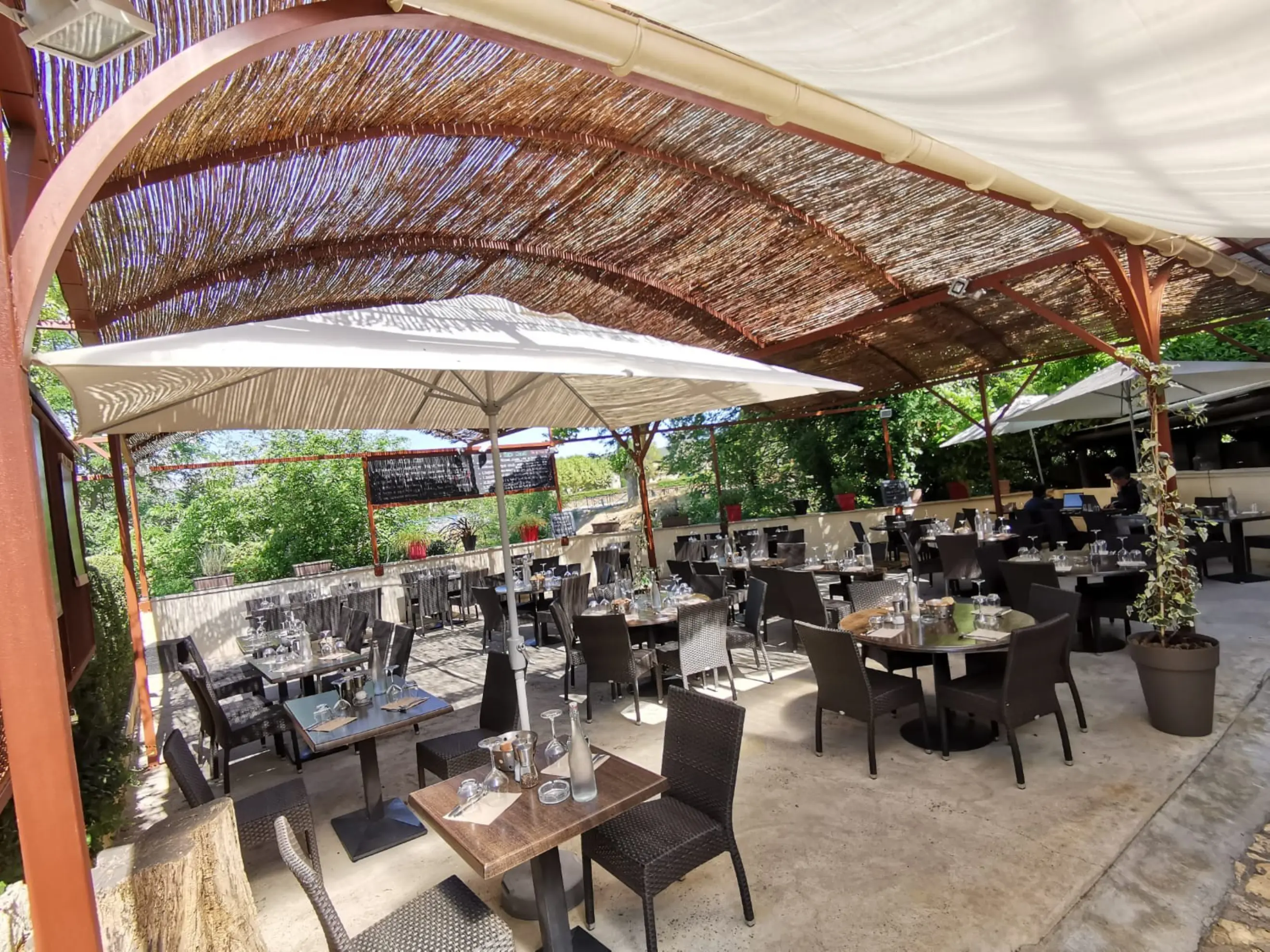 L'Abéou - SAINT-PAUL-LÈS-DURANCE (Bouches-du-Rhône)