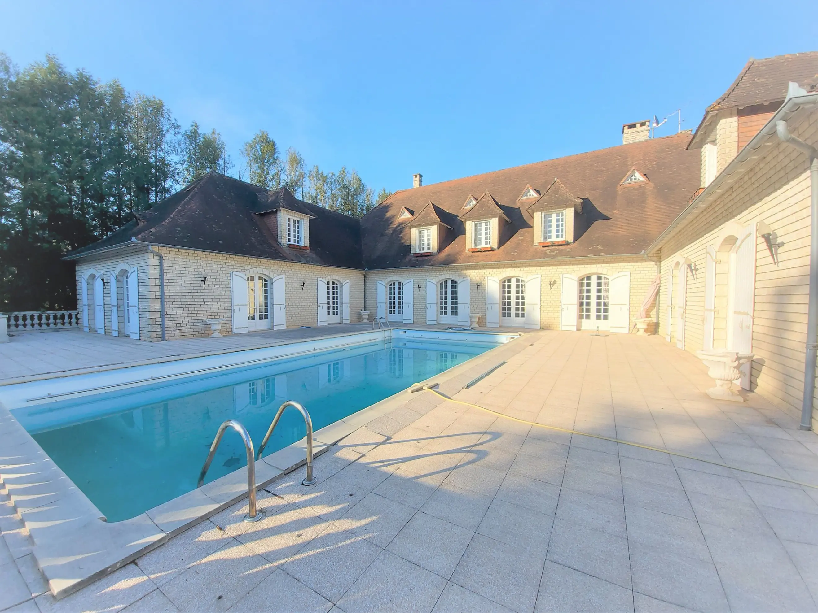 Le Belvédère - THIVIERS (Dordogne)