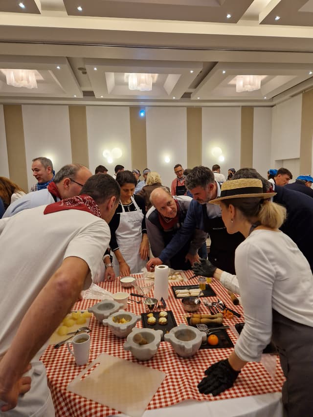 Cooking Challenges : Préparer un Goûter aux Fruits et Fleurs - GRASSE (Alpes-Maritimes)