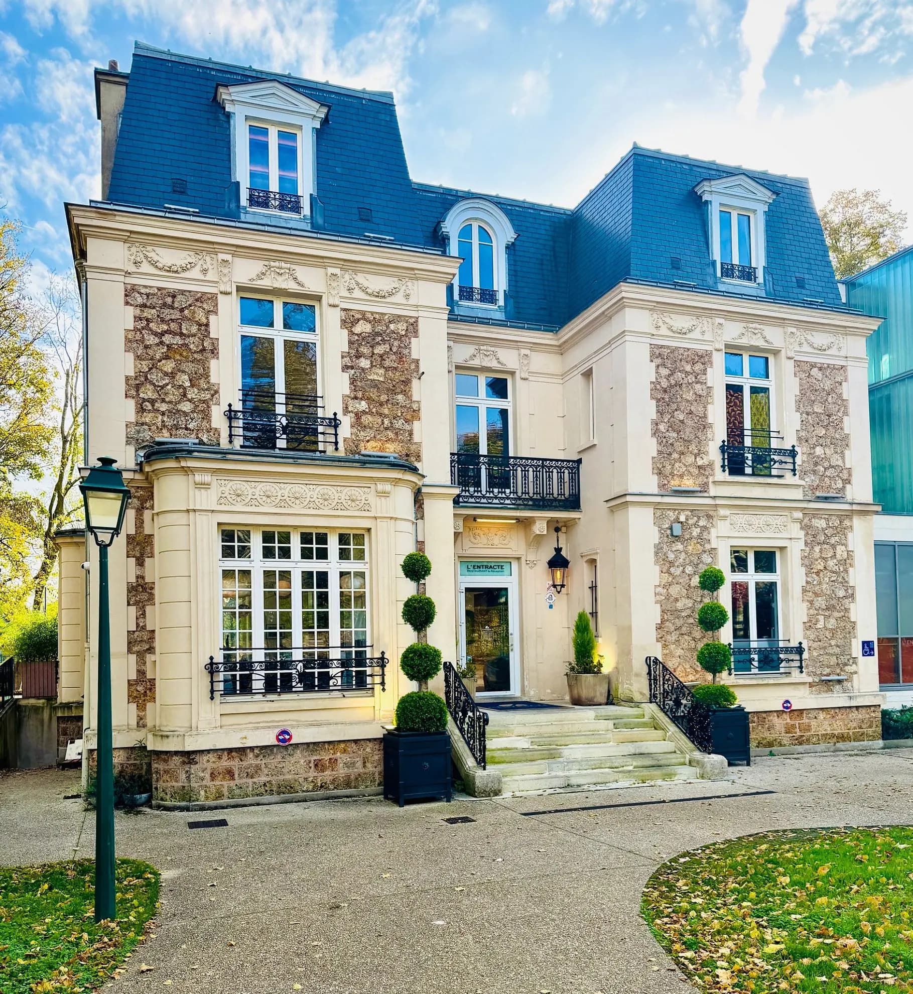 L'Entracte - Ville-d'Avray (Hauts-de-Seine)