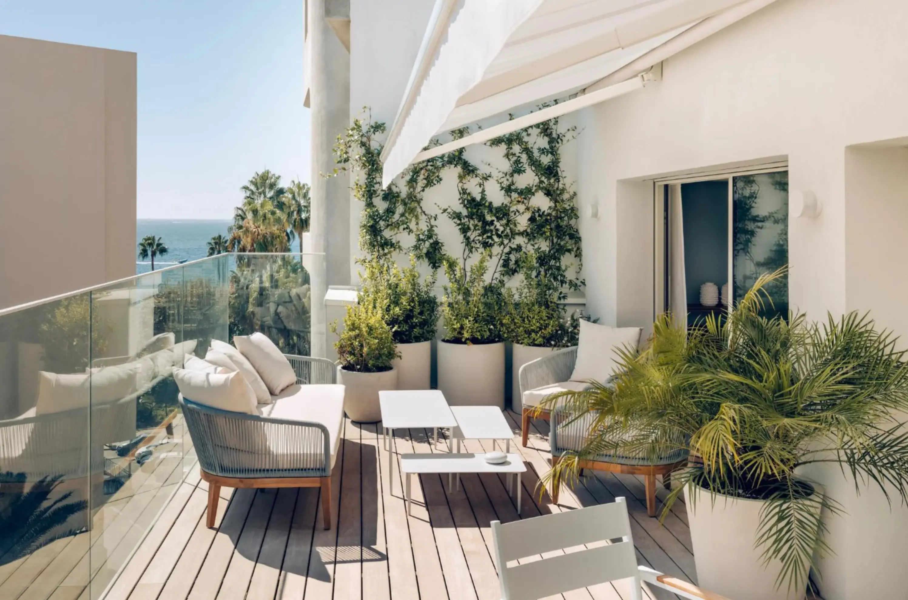 Hôtel Belle Plage - CANNES (Alpes-Maritimes)