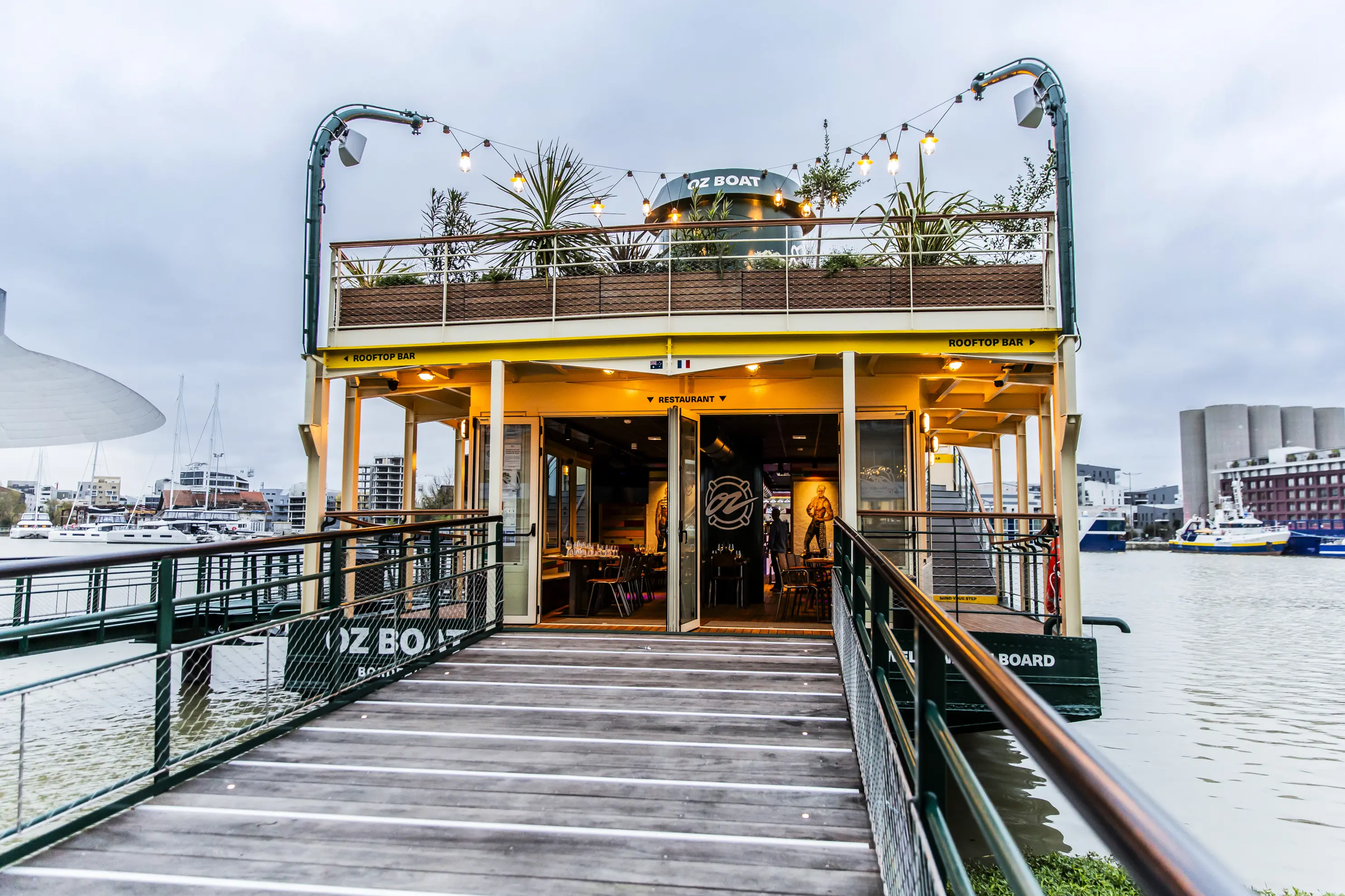 OZ Boat - BORDEAUX (Gironde)