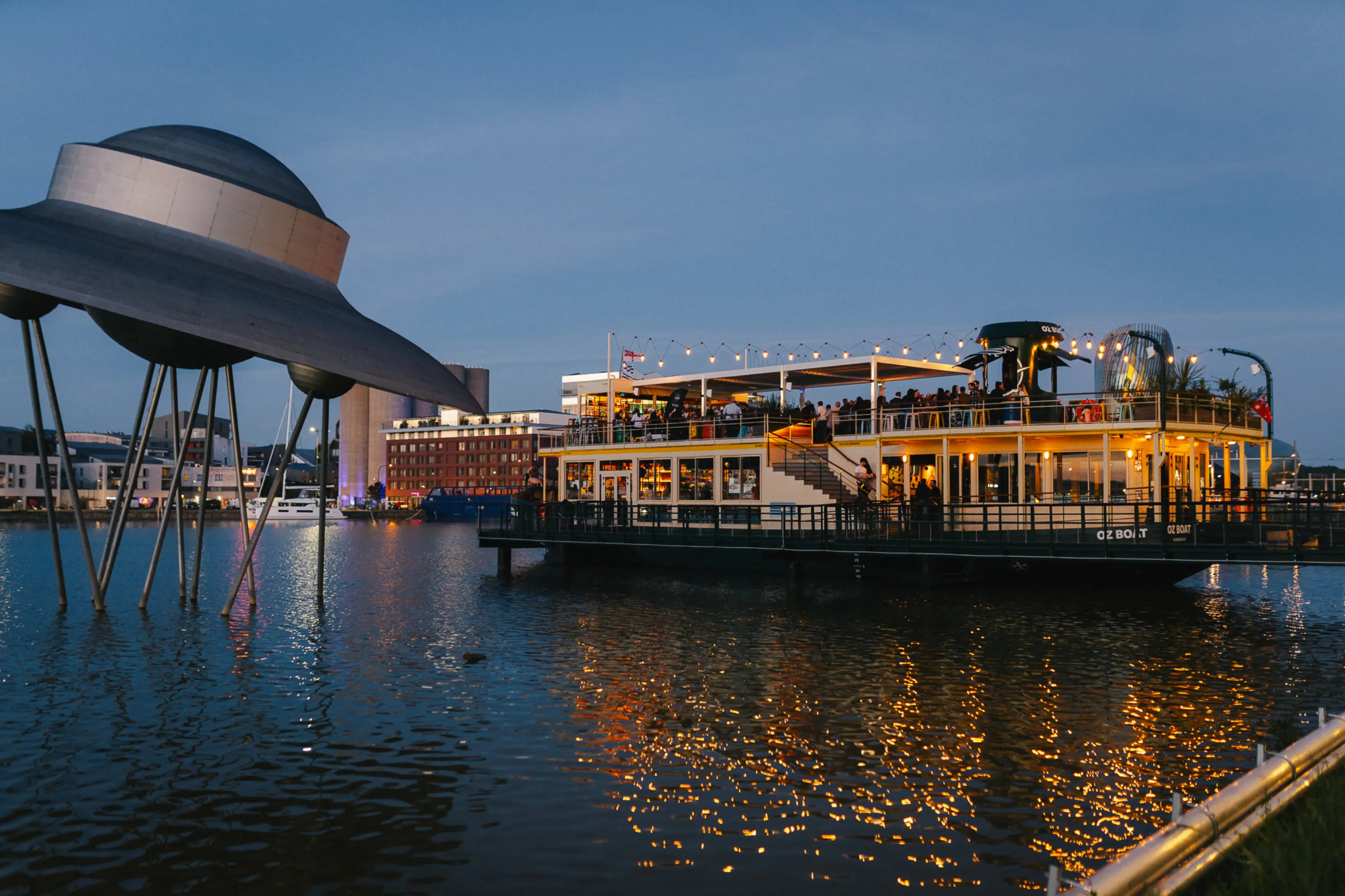 OZ Boat - BORDEAUX (Gironde)