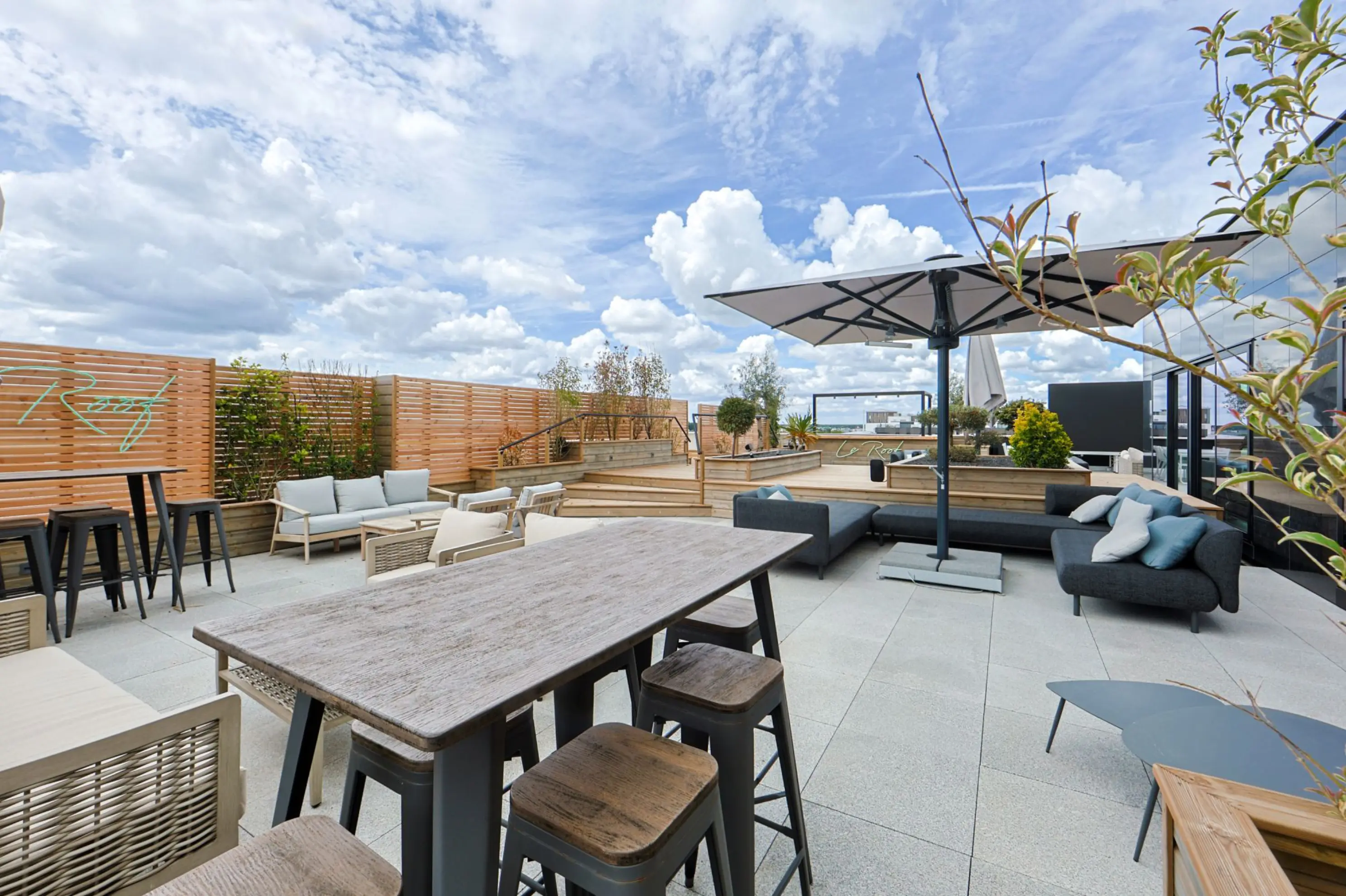 Le Roof - CHANTELOUP-EN-BRIE (Seine-et-Marne)