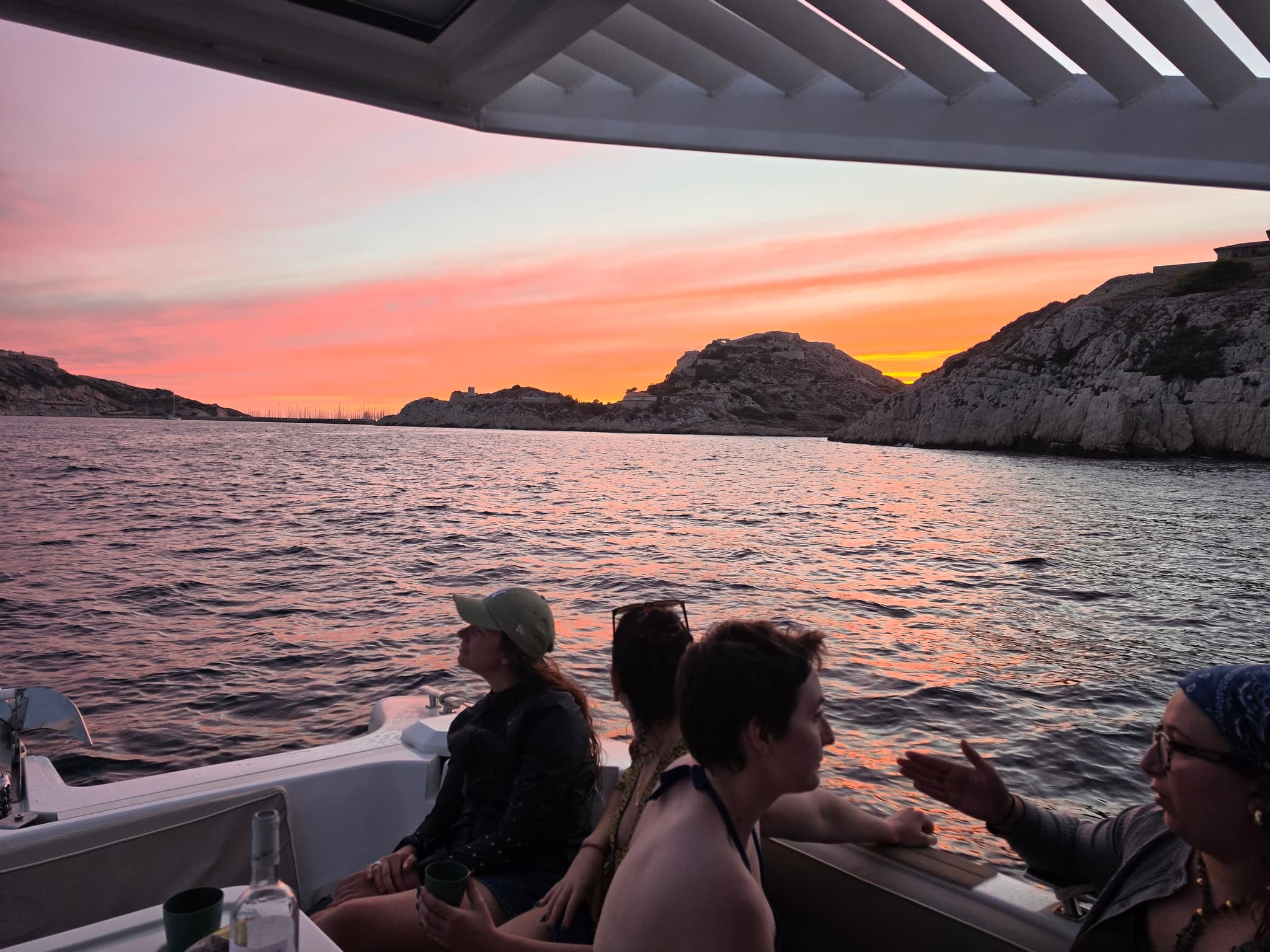 Team Building en mer au sunset : Une expérience vraiment Cata'marrante - MARSEILLE 7E ARRONDISSEMENT (13)