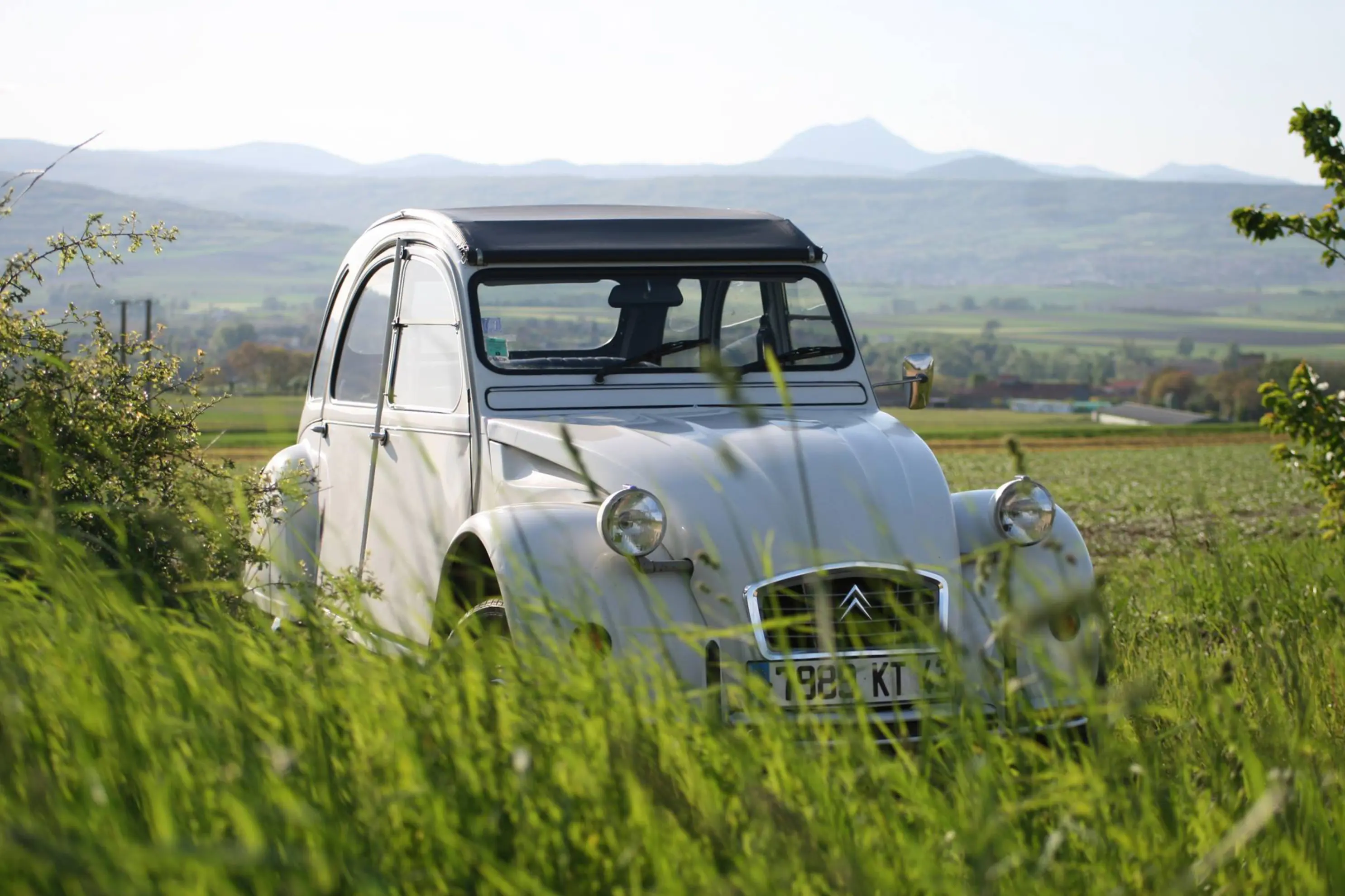 Auvergne en 2CV - Pérignat-lès-Sarliève (Puy-de-Dôme)