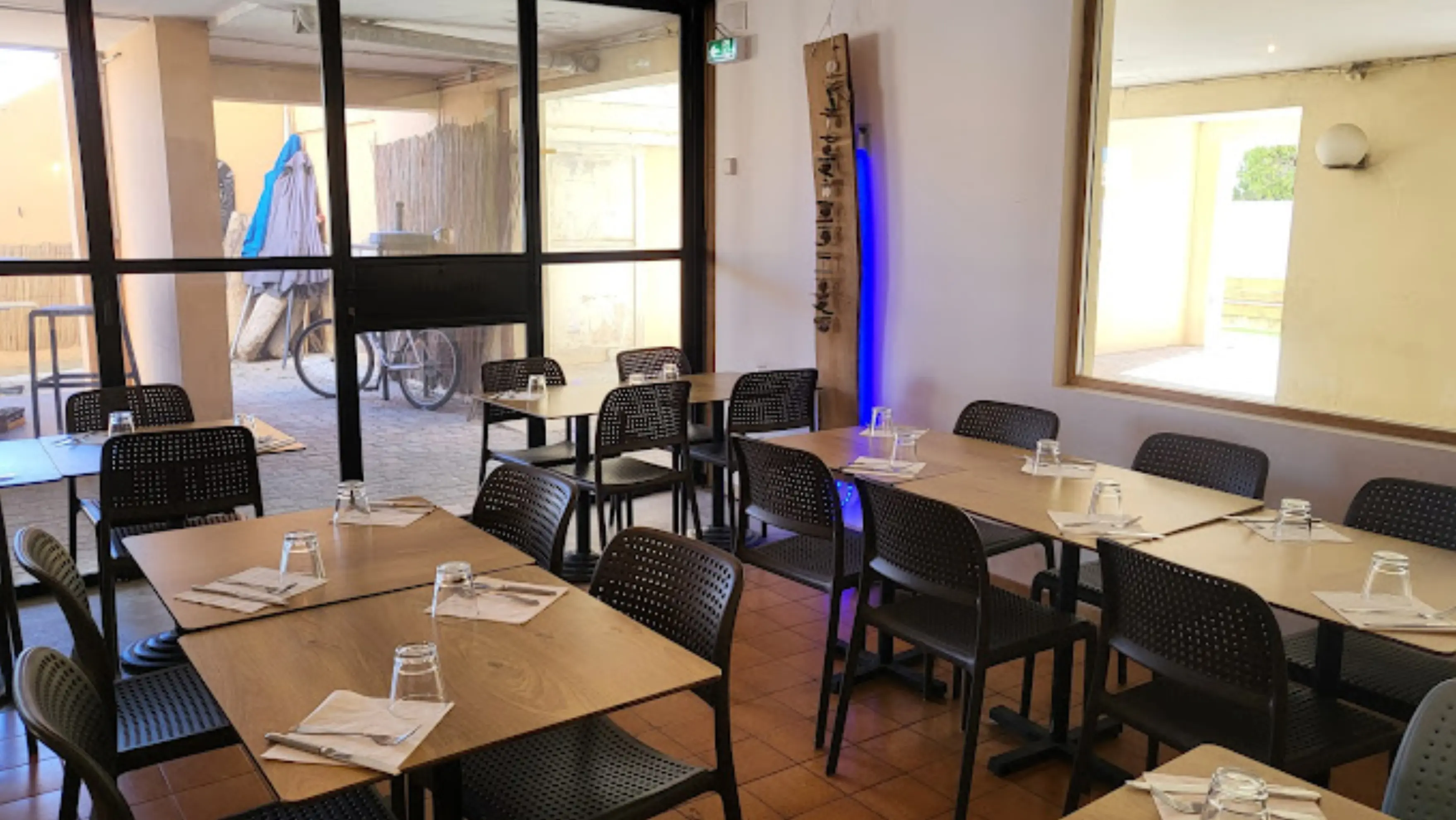 Ou Sinon - MARSEILLE (Bouches-du-Rhône)